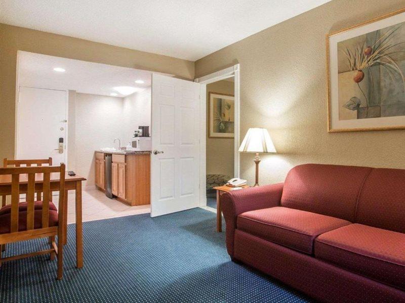 The Inn At Gran View Ogdensburg, Ascend Hotel Collection Екстериор снимка
