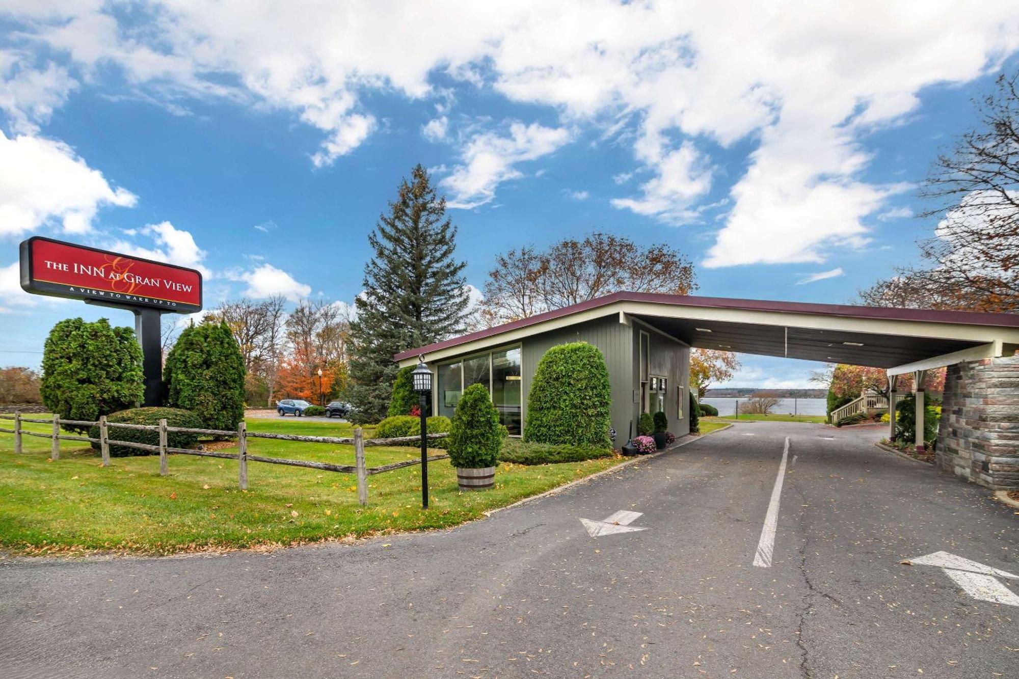 The Inn At Gran View Ogdensburg, Ascend Hotel Collection Екстериор снимка